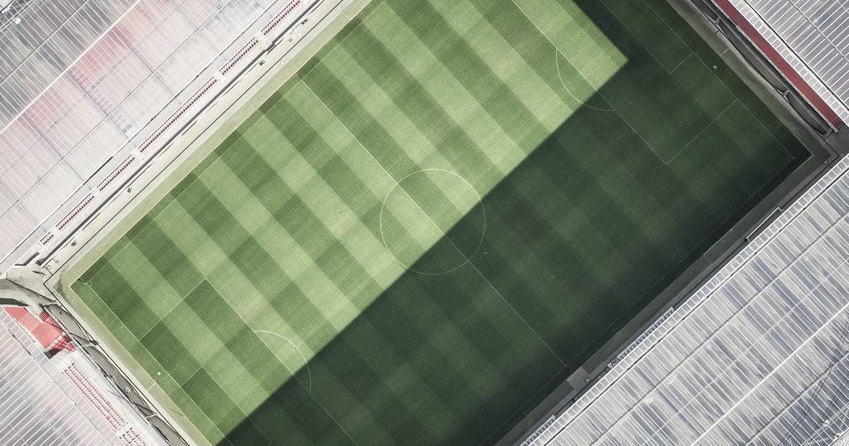 Figma Multi-Edit 批次編輯完整教學：一次修改多個元件的高效設計技巧