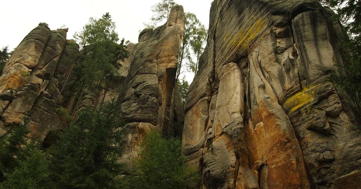 微服務架構入門教學：從單體式到微服務的拆分策略與實戰指南