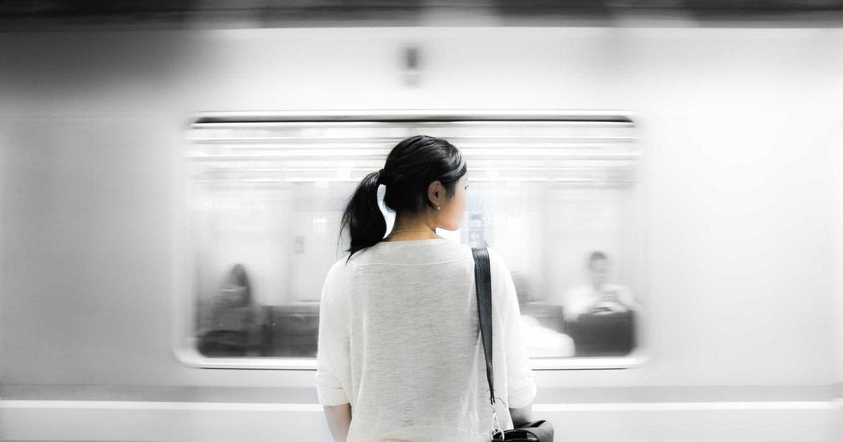 2026 社群行銷真實感策略：品牌如何在 AI 內容氾濫的時代贏得消費者信任